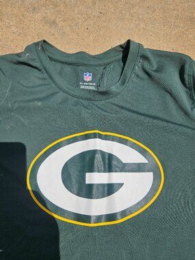 Green Bay Packers dri-fit, short sleeve, t-shirt Adult small
